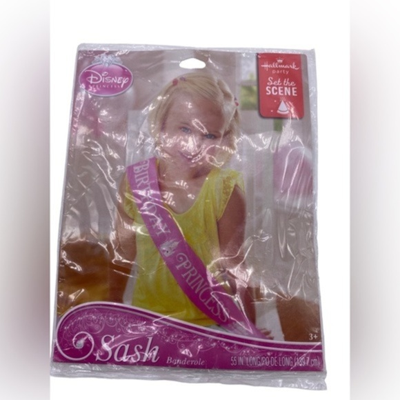 Disney Princess Royal Event Kids Birthday Party Pink Sash for Birthday Girl - Picture 1 of 6